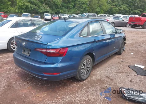 2021 Volkswagen Jetta 1.4T R-Line/1.4T S/1.4T Se z USA, uszkodzony, nr VIN 3VWC57BU6MM033172